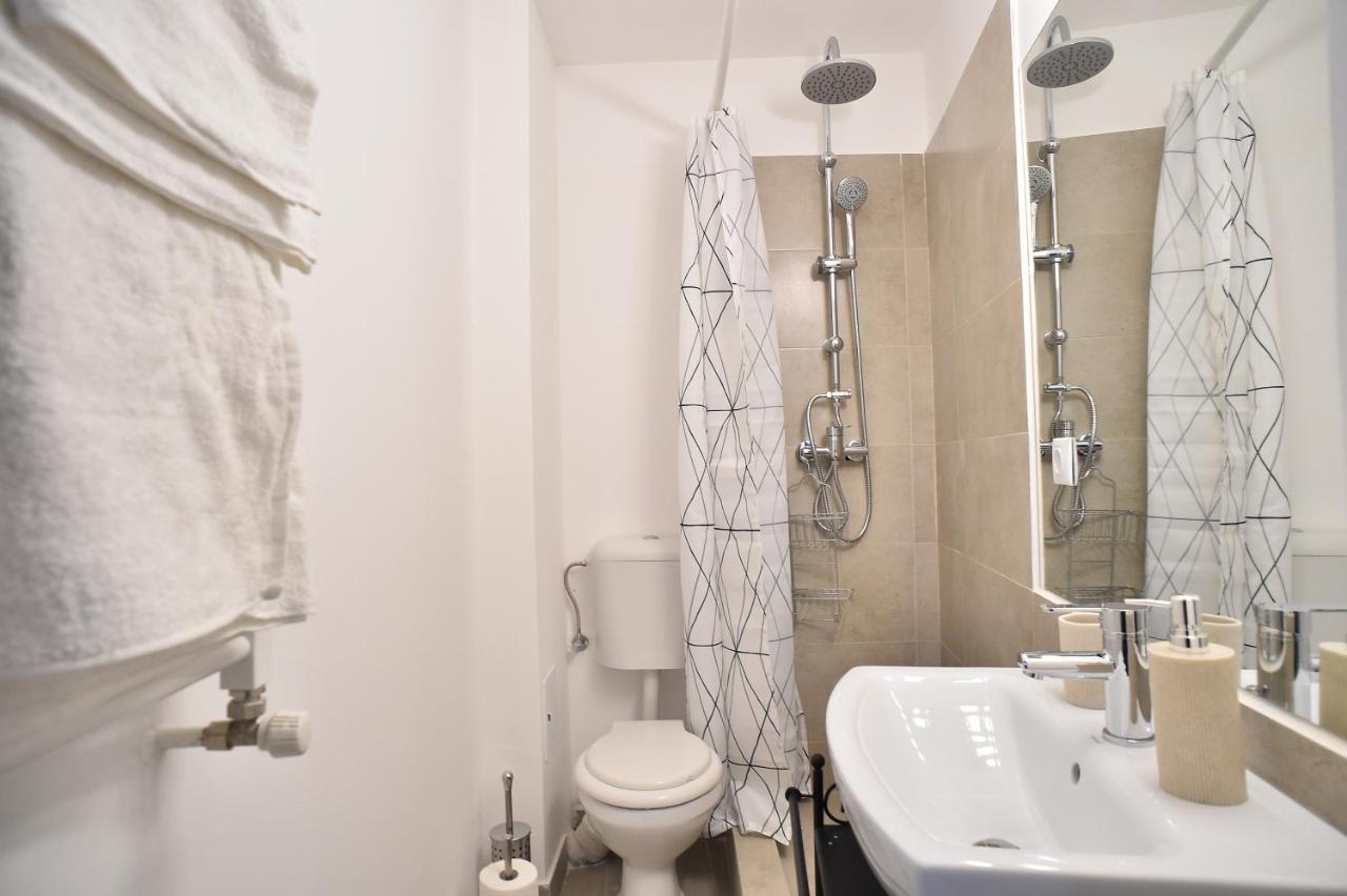 בוקרשט Heights Accommodation City Center מראה חיצוני תמונה