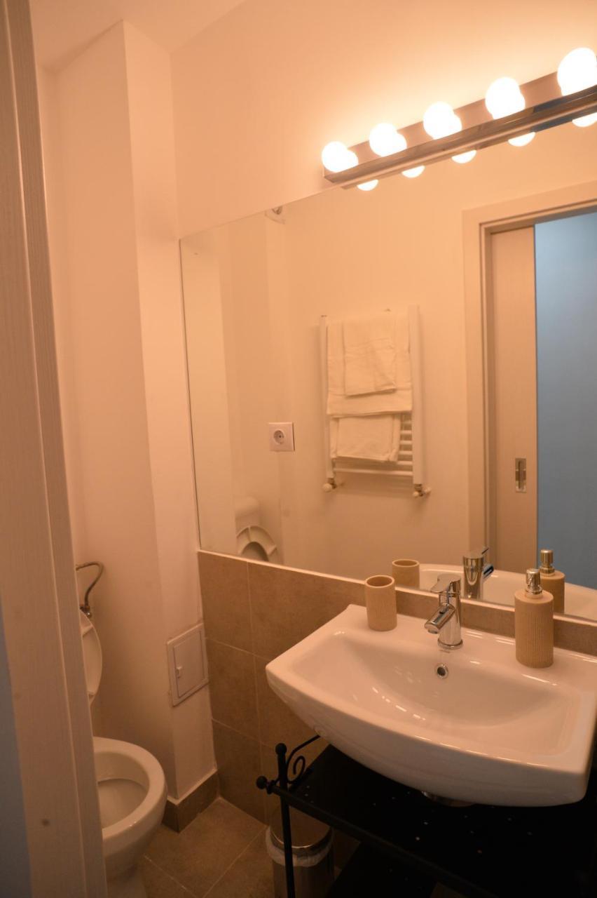 בוקרשט Heights Accommodation City Center מראה חיצוני תמונה